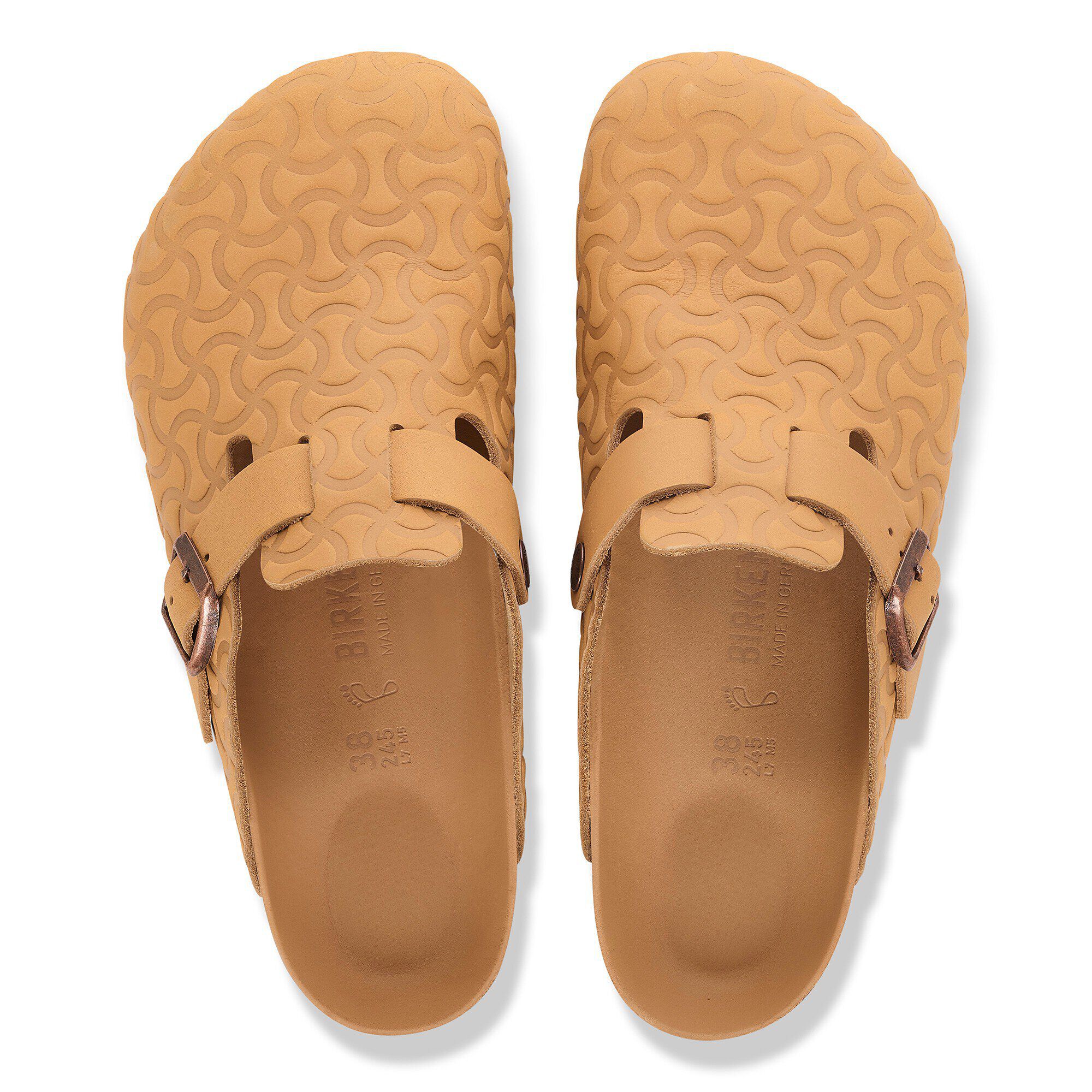 Boston Natural Leather Embossed